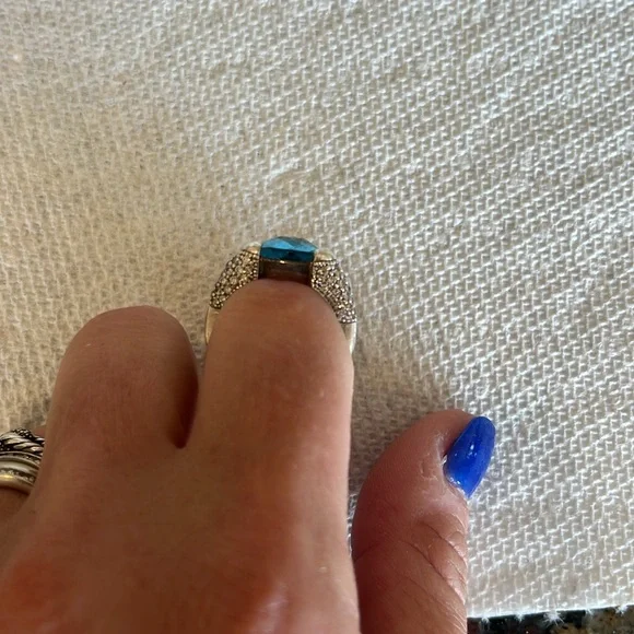 100% Authentic David Yurman blue Topaz/diamond ring size 7 - Picture 5 of 9